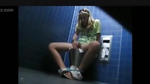 Masturbating in Public Bathroom (Hidden Camera)