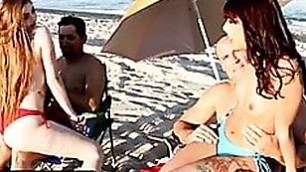 Daughter Swap - Horny Teens Seduces Each Others Dad By Getting Topless While Sunbathing