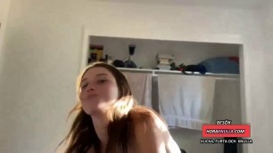 HOT GIRL DEEPTHROATING BIG DICK OCH SWALLOWS